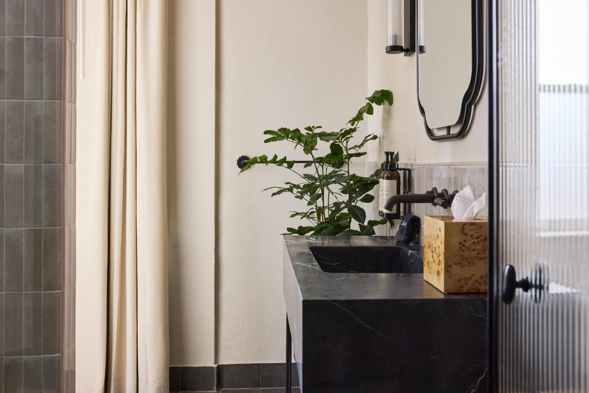 Hotel Anna And Bel 4*